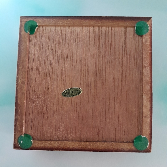 Cherry Wood Heart Shaped Jewelry Box Size:OS Unknown - Picture 4 of 7